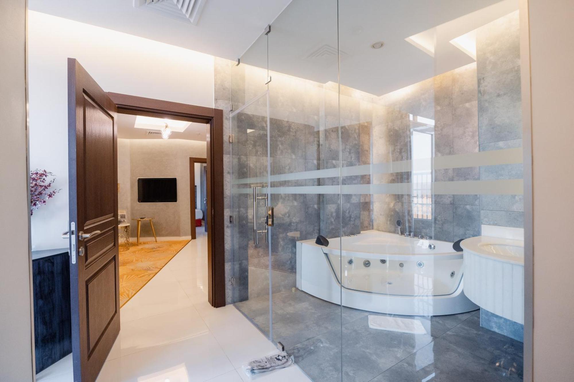 Wahaj Hotel Apartments 2 Kuwait City Luaran gambar