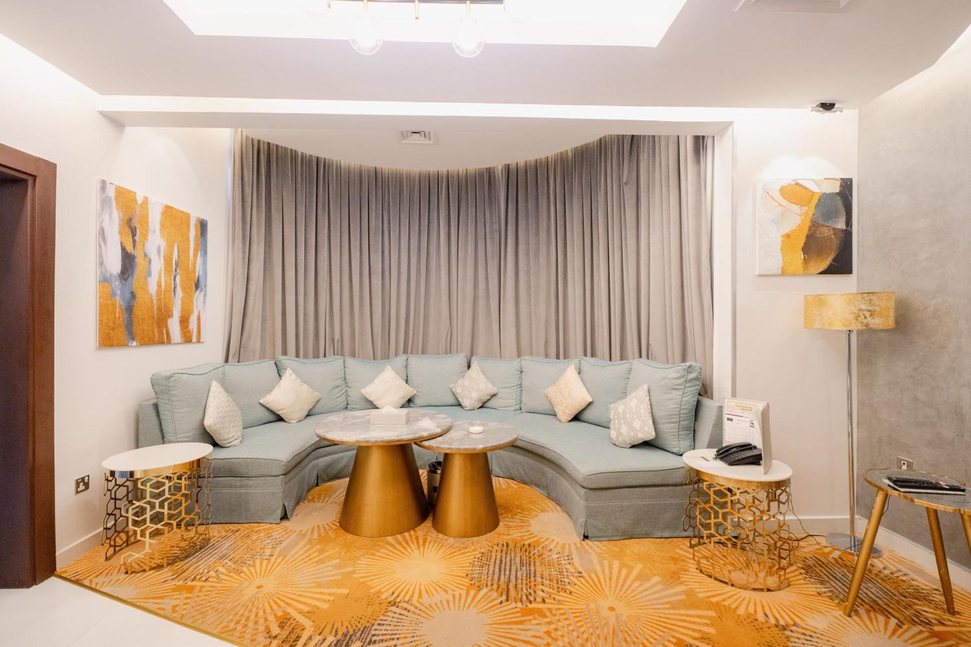 Wahaj Hotel Apartments 2 Kuwait City Luaran gambar